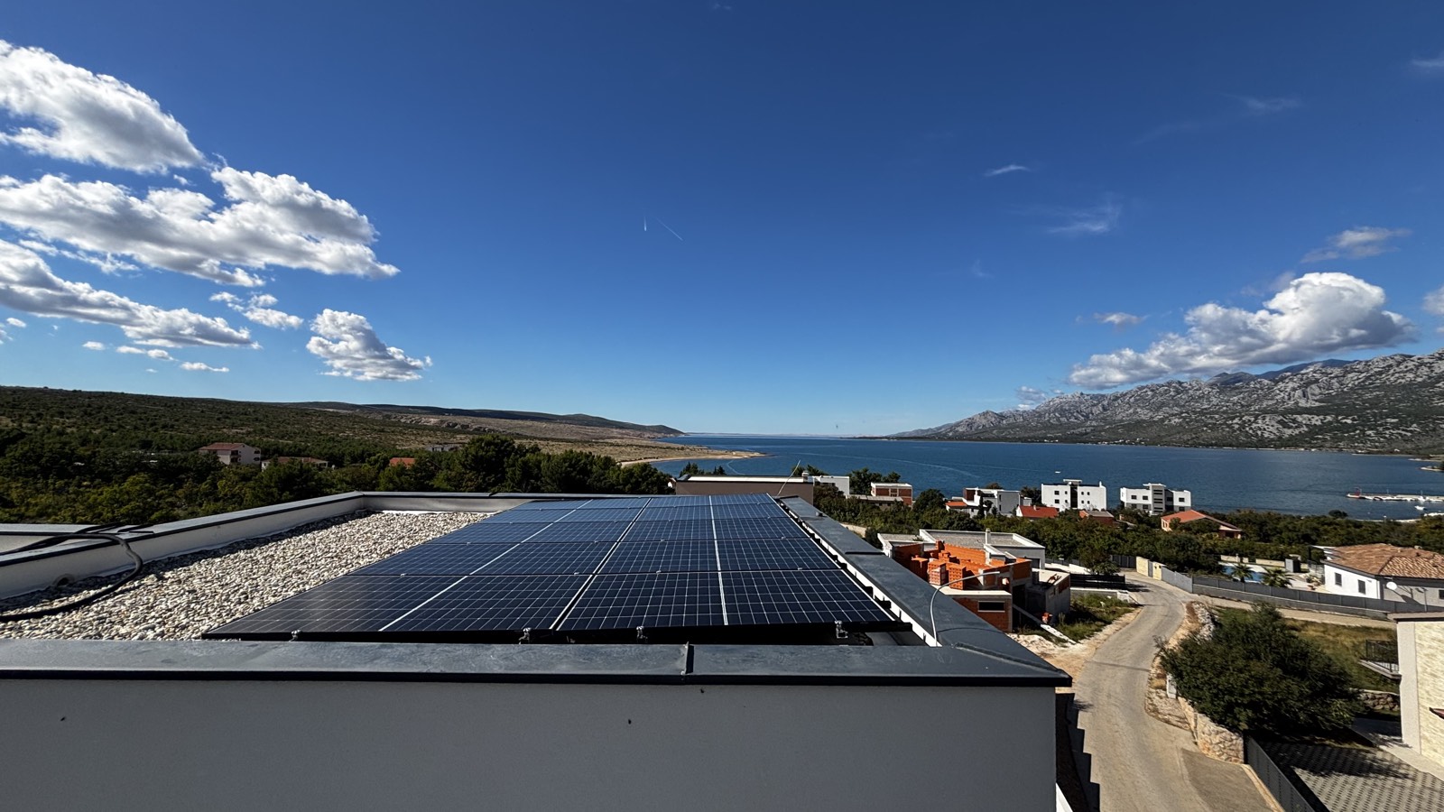 Održavani solarni paneli FNE Solar